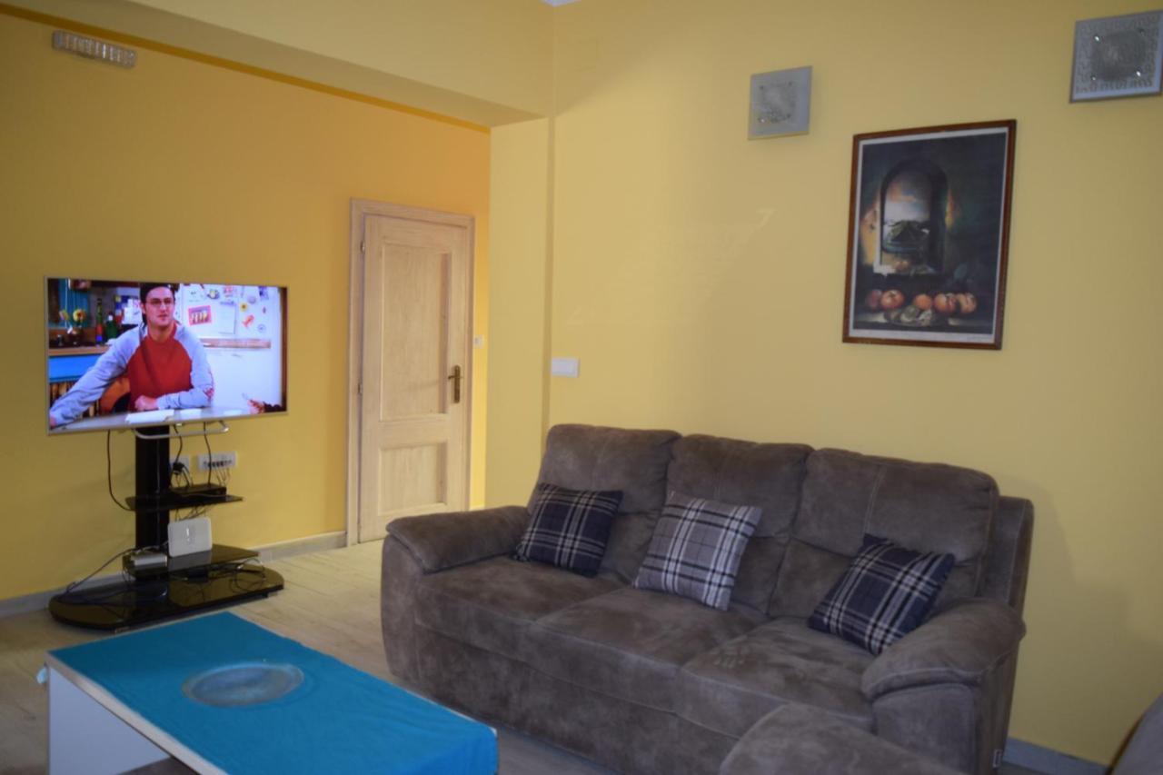 Apartmani Bobo โกตอร์ ภายนอก รูปภาพ